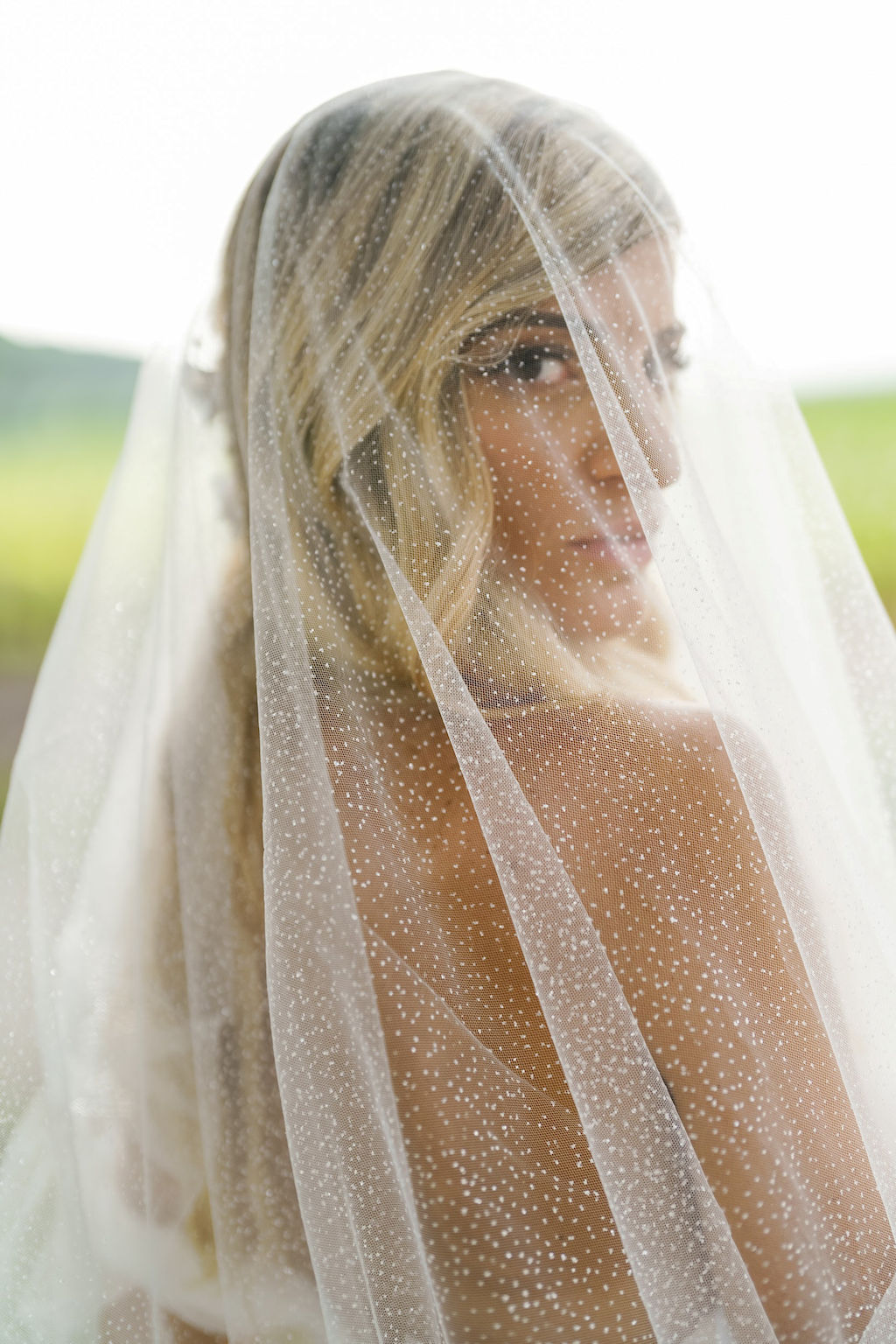 how to choose the perfect wedding dress