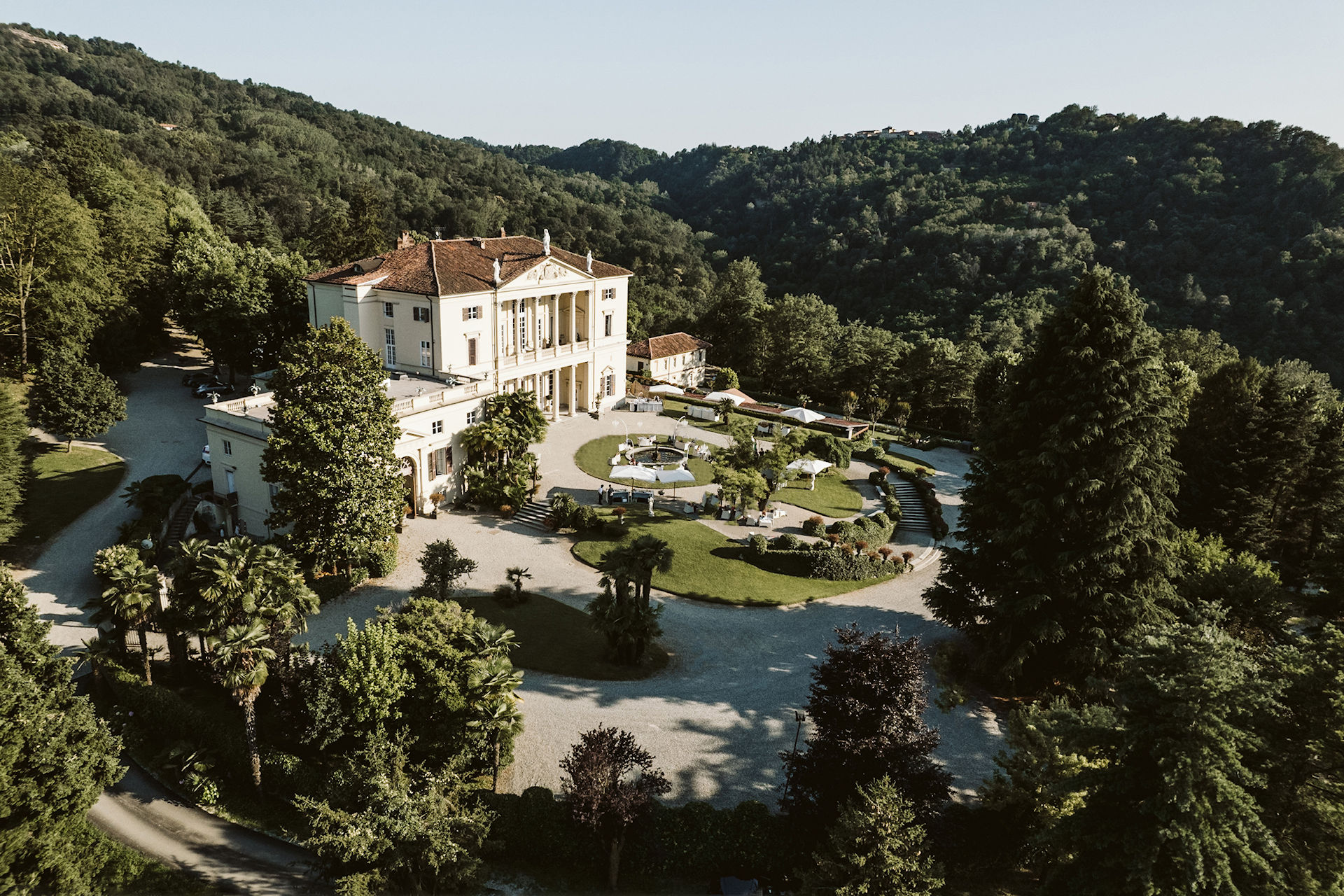 Villas and estates for outdoor weddings